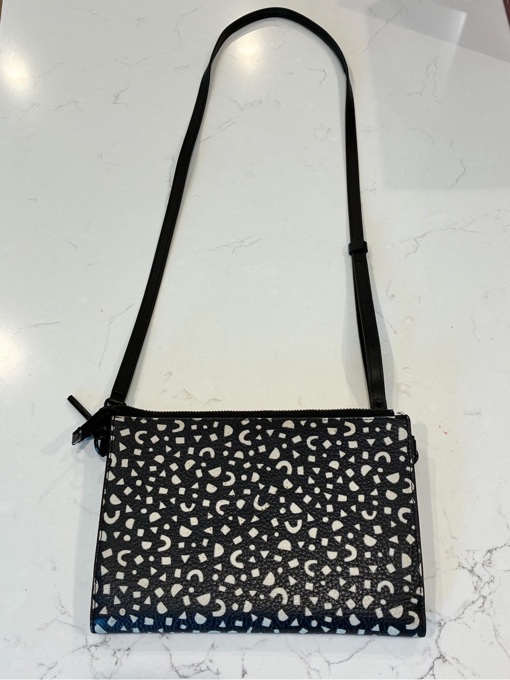 RARE Dagne Dover Essentials Convertible Clutch Wallet Crossbody Geometric Print